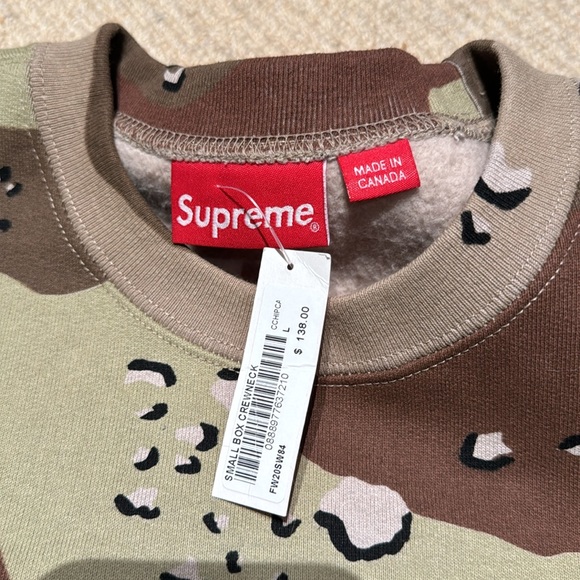 Supreme NWT chocolate chip camo crew sweatshirt - Picture 3 of 8
